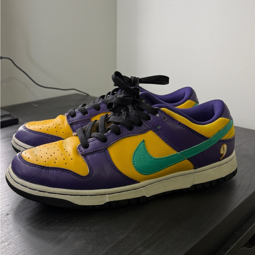 Nike dunk low ll